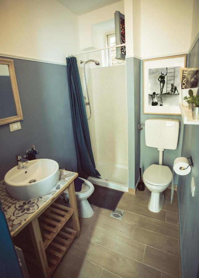アトリ La Finestra Sul Cortile Bed & Breakfast エクステリア 写真